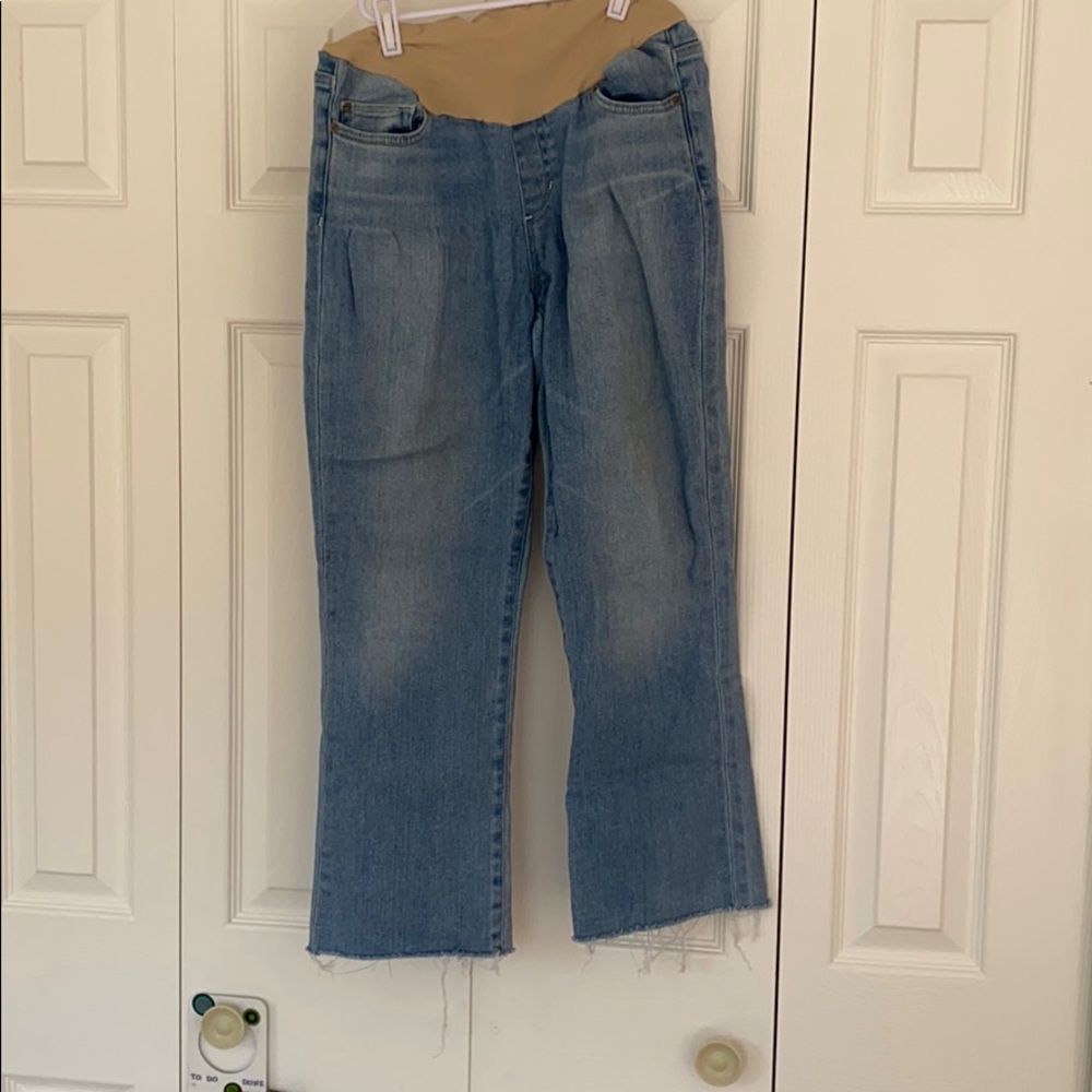 Maternity cropped jeans